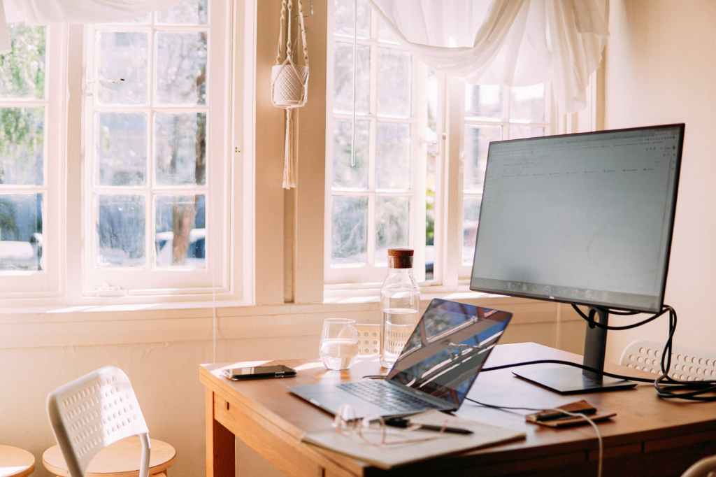 5 Surprising Facts I’ve Learned About Working Remotely